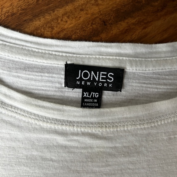 Jones New York white t-shirt with open sleeves in XL - Picture 6 of 6